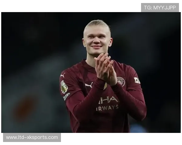 哈兰德连续冲刺拉扯防线